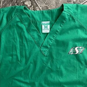 CFL SCRUB TOP SASK ROUGHRIDERS Unisex Football Sports Fan Nurse Hospital Uniform